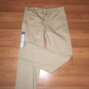 Haggar Premium No Iron Khaki Straight Fit (32x32)
